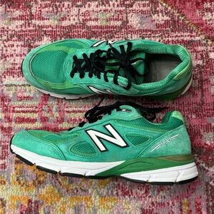 Women Size 10.5 /Size 9 Men New Balance 990v4 New Green St. Patrick Shamrock